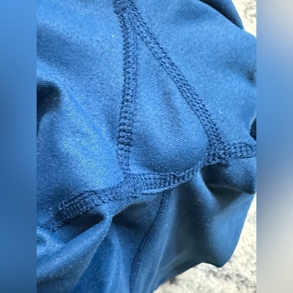 Fabletics Winn Printed PowerHold Capris Size XS - Picture 7 of 10